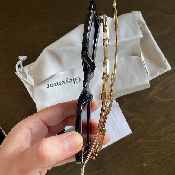 "Ali" oversized square sunglasses - Picture 6 of 8